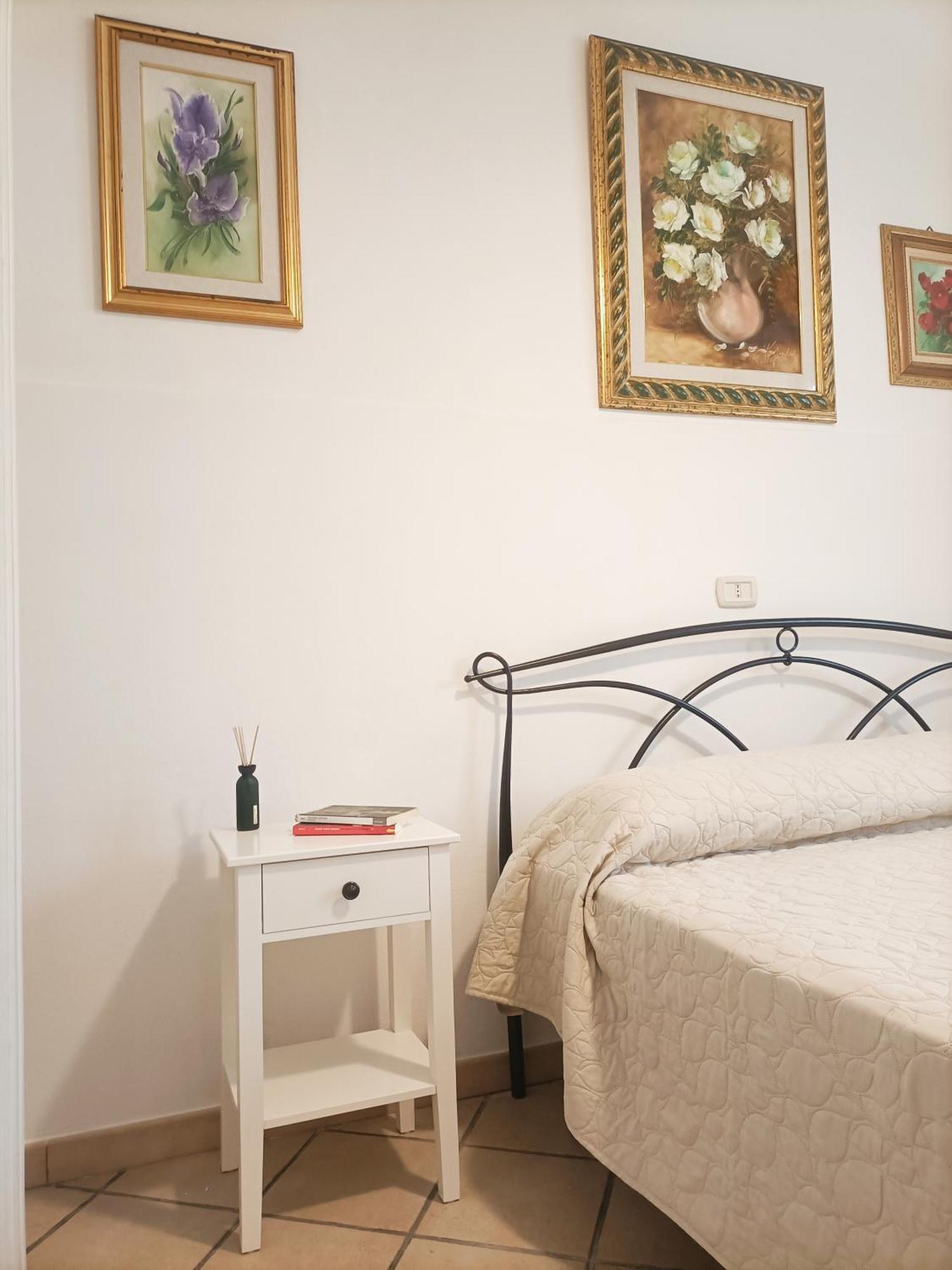 Bright Port View Apartment- Free Parking 卡利亚里 外观 照片
