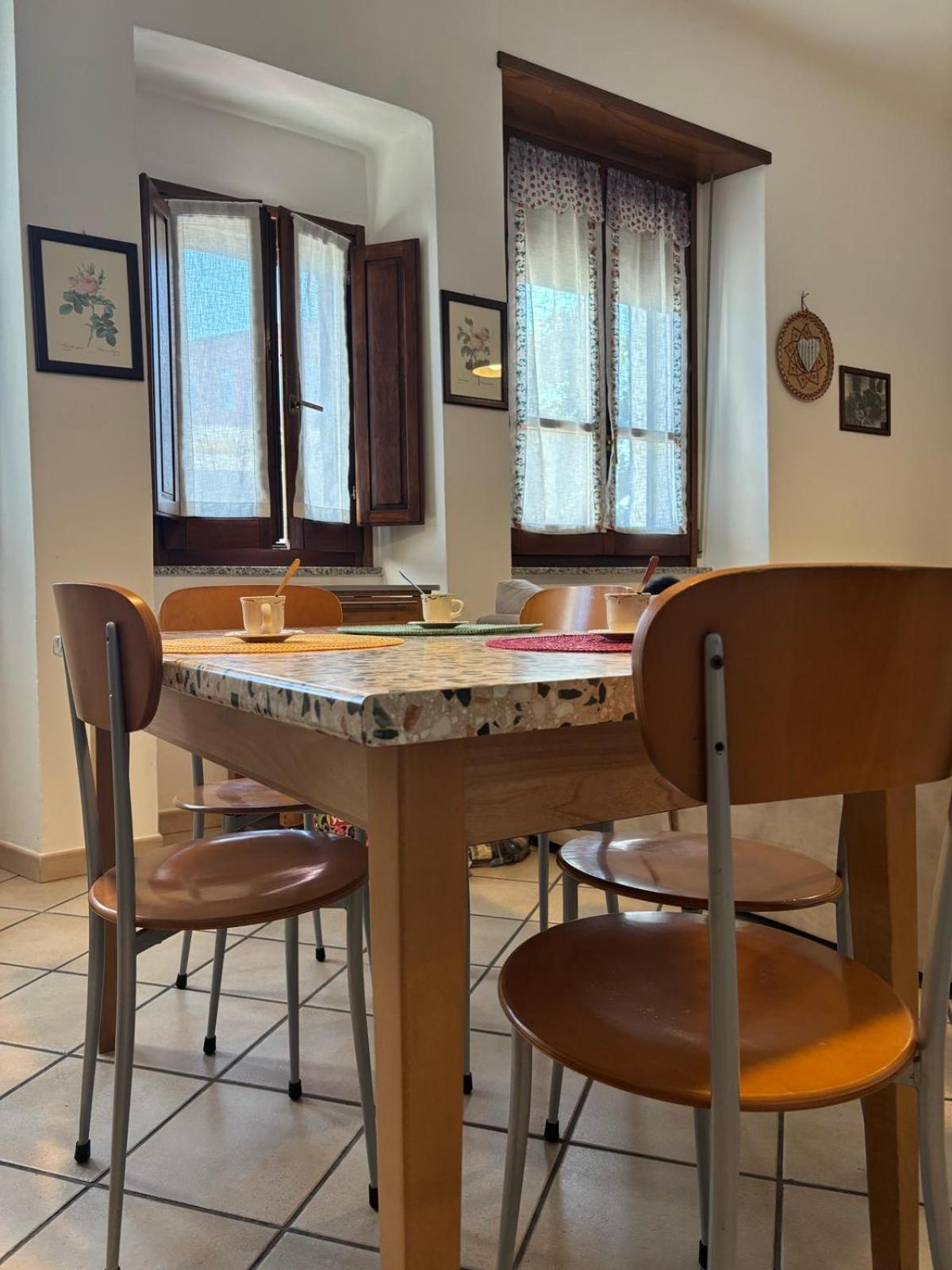 Bright Port View Apartment- Free Parking 卡利亚里 外观 照片